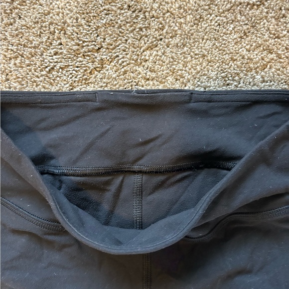 Low Rise Leggings - Picture 2 of 5